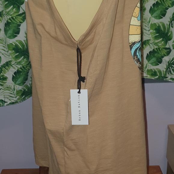 Ladies Sleeveless t-shirt 1Xl - Picture 2 of 3